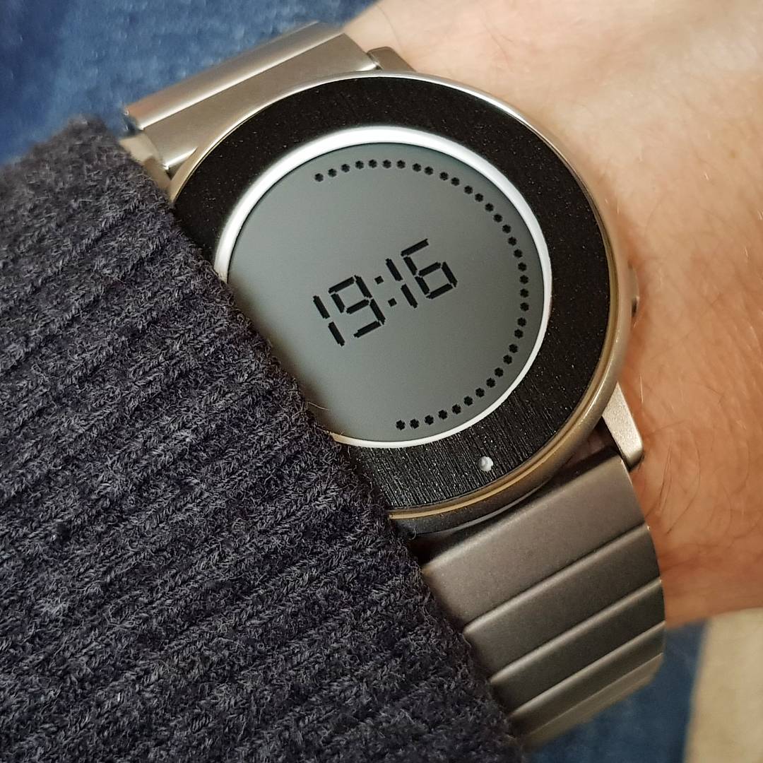 LCD - Pebble Watchface on Pebble Time Round