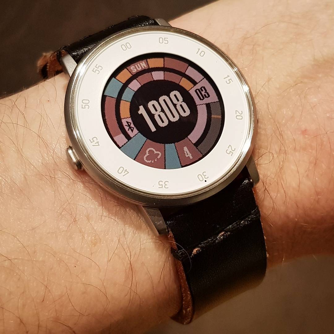 LCARS - Pebble Watchface on Pebble Time Round