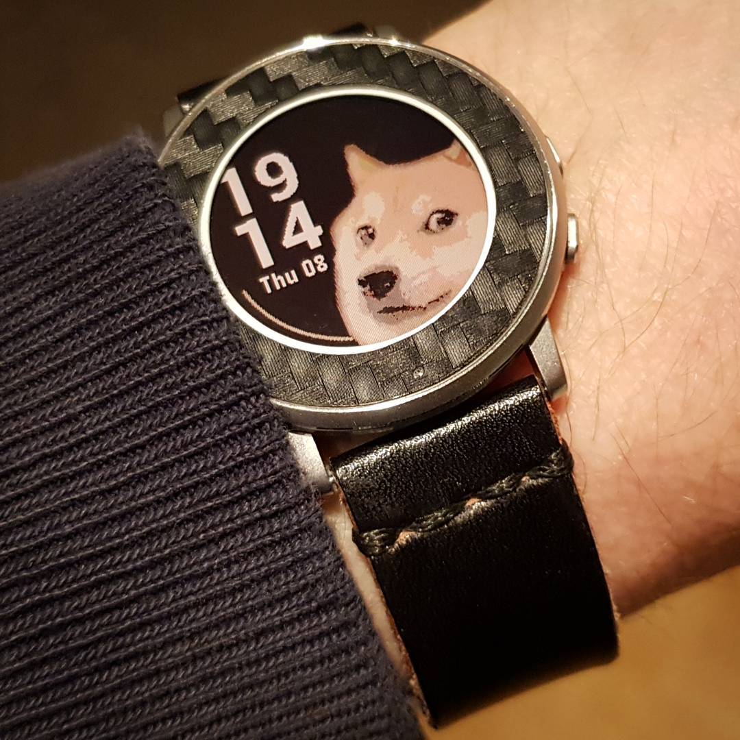 Doge Face v1 - Pebble Watchface on Pebble Time Round