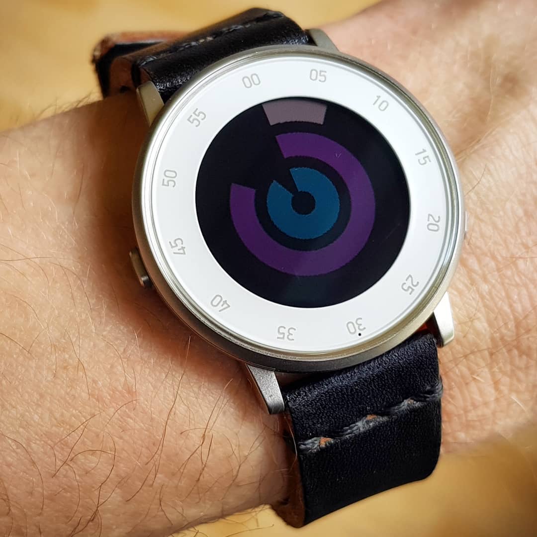 Concentric Rings - Pebble Watchface on Pebble Time Round
