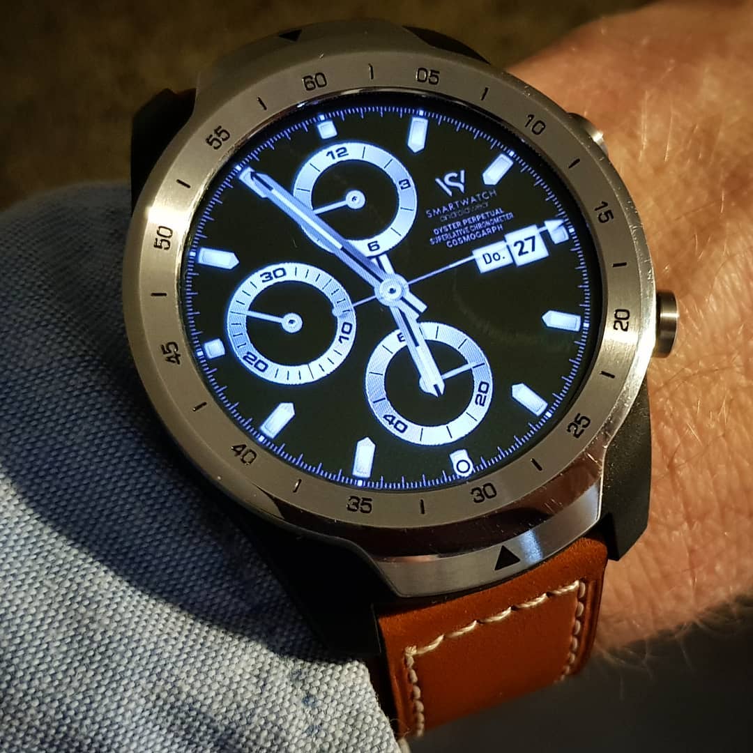 SW Cosmograph Black - Wear OS Watchface on Mobvoi TicWatch Pro