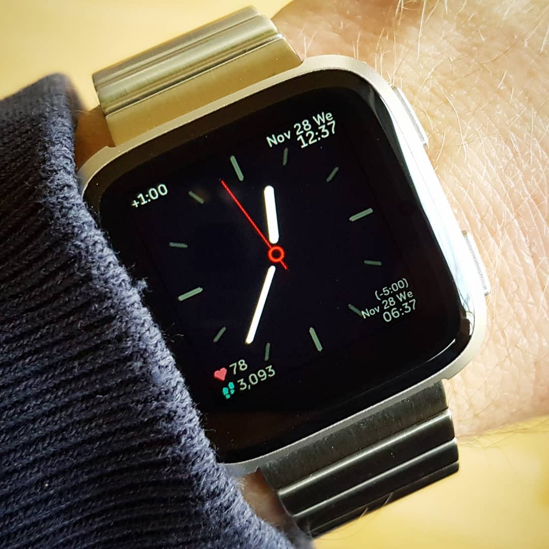 Secondary Timezone 2 - Fitbit Clock Face on Fitbit Versa