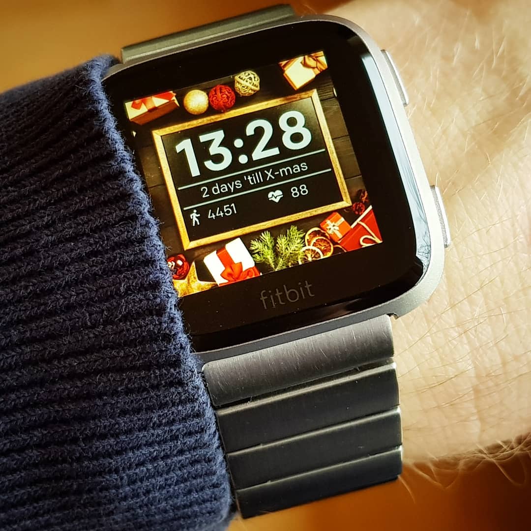 Christmas Countdown - Fitbit Clock Face on Fitbit Versa