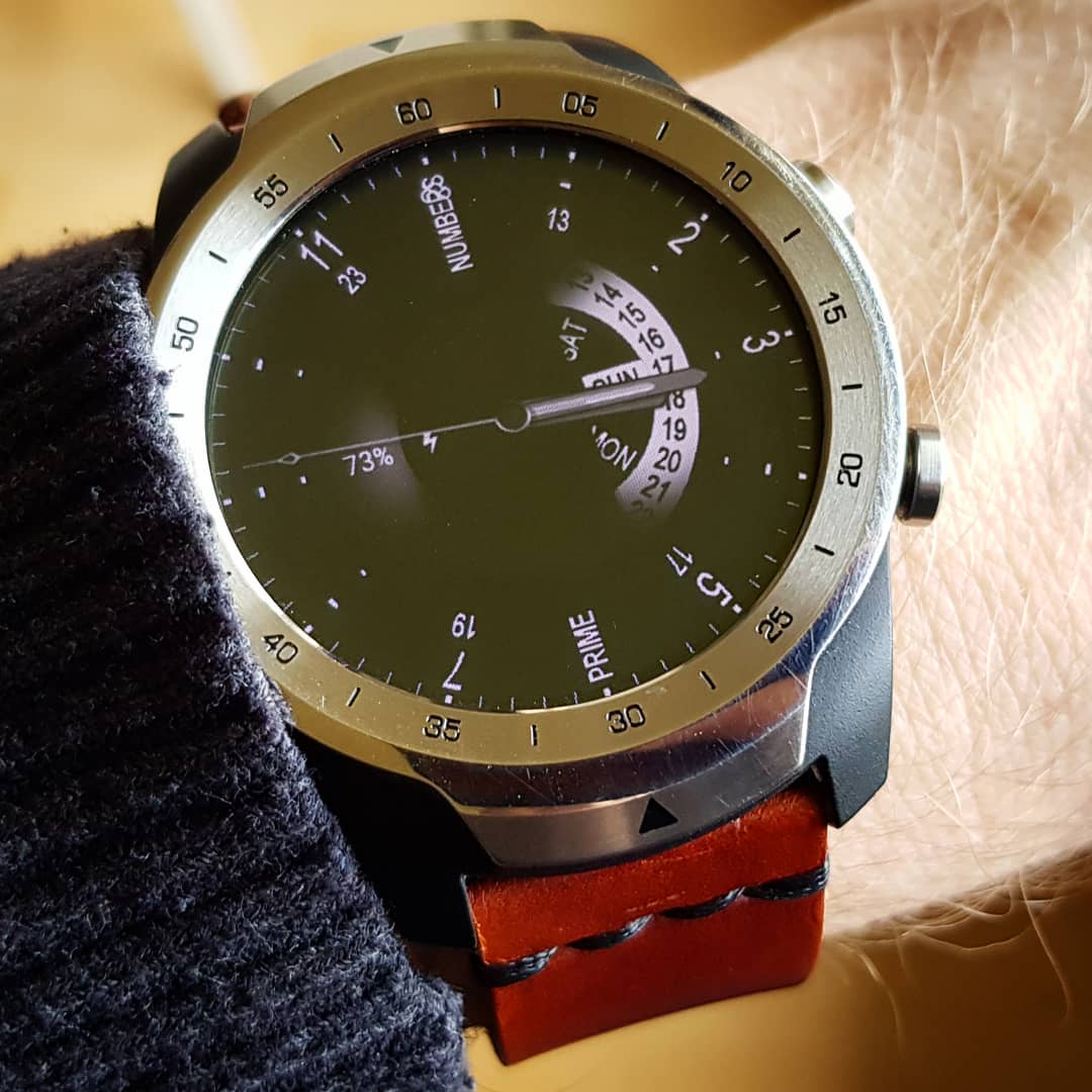 Prime Numbers - Wear OS Watchface on Mobvoi TicWatch Pro